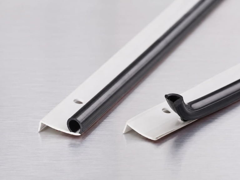 Rigid-Flexible Co-extruded Profile with Integrated Sealing Function